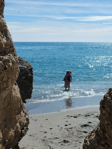 Finca with fantastic sea view and pool on a 3000m² property