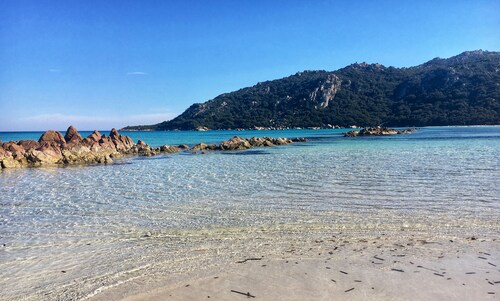 Santa Giulia Porto Vecchio VILLA 4 PEOPLE SEA VIEW air conditioning, beach 600 m approx.