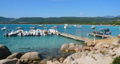 Santa Giulia Porto Vecchio VILLA 4 PEOPLE SEA VIEW air conditioning, beach 600 m approx.