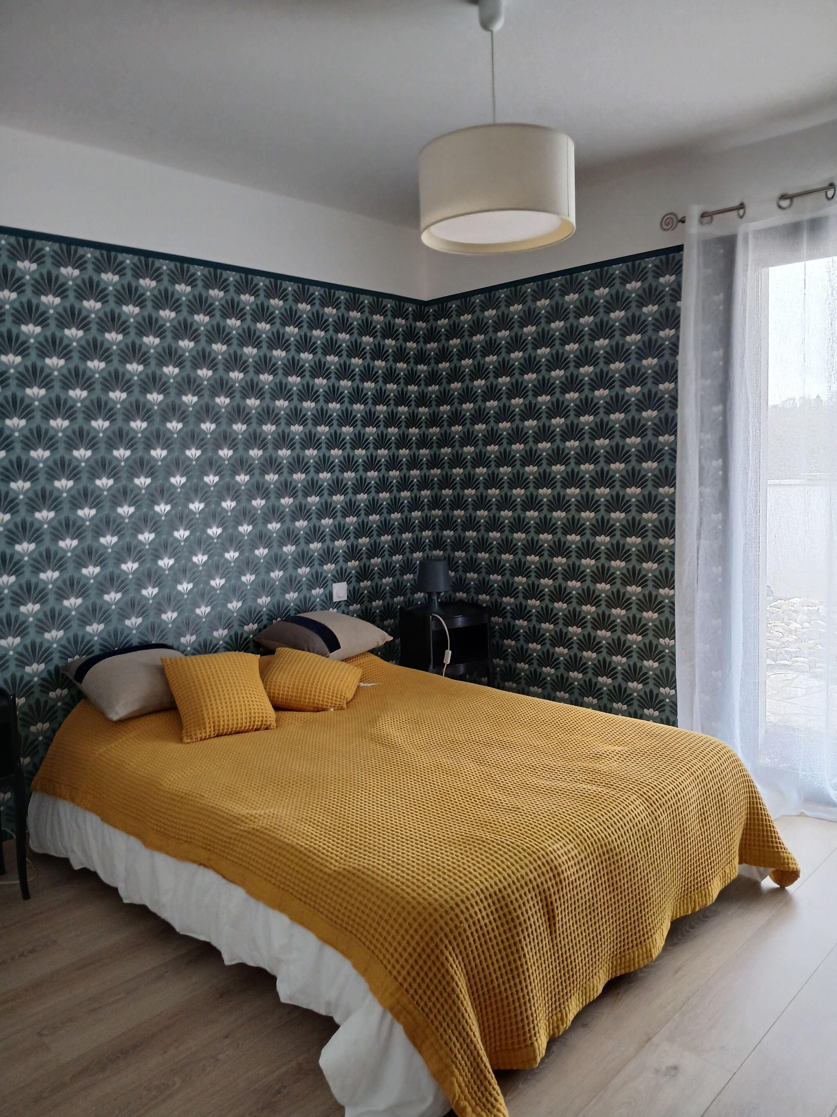 3 chambres, fer et planche à repasser, lit parapluie, Wi-Fi gratuit