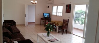 Eine Wohnung mit drei Schlafzimmern, um Ihre Anforderungen in Libreville zu erfüllen 