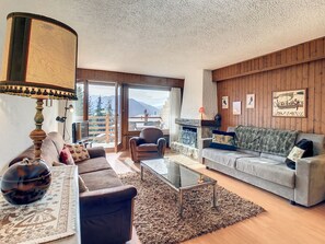 TV, fireplace, DVD player, stereo - Richemont 213 (Verbier)