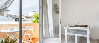 Beautiful apartment with Balcony