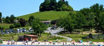 Gîte Nature : Privat svømmebasseng-Air-conditioning-Spill-Hester-5hektar-Haras