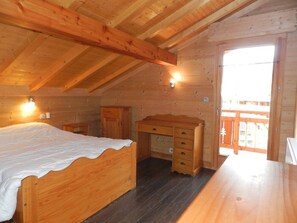 4 bedrooms, free WiFi
