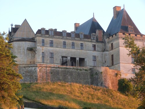 Gite du tilleul A Monpazier avec piscine privée