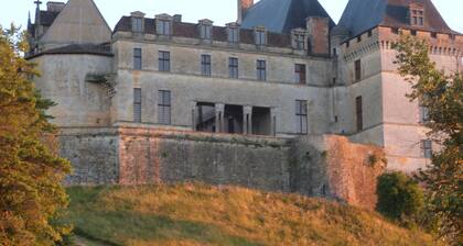 Gite du tilleul A Monpazier avec piscine privée