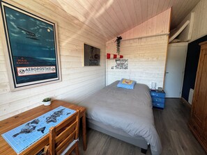 4 Schlafzimmer, Schreibtisch, Bügeleisen/Bügelbrett, kostenloses WLAN