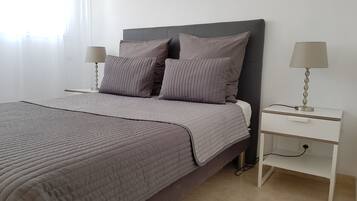 2 chambres, Wi-Fi gratuit, draps fournis