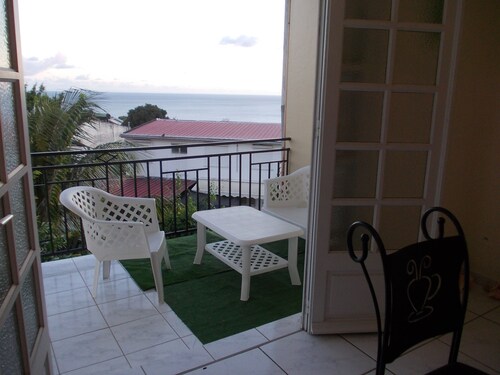 ALL COMFORT and BRIGHT, first floor of a villa, BALCONY, VIEW of the Caribbean SEA