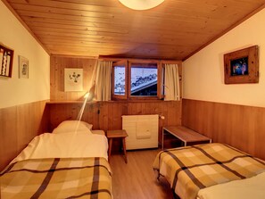 3 Schlafzimmer, Bügeleisen/Bügelbrett, Internetzugang, Bettwäsche