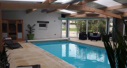 BURGUNDY RENOVATED FARMHOUSE WITH PRIVATE HEATED INDOOR POOL AND SAUNA