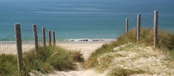 Villa, 300 m away, seaside, Agon-Coutainville, 7/8 people