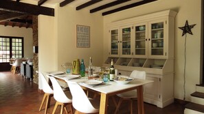 Dining - Sea and hills view, 7 bedrooms, heated swimming pool, Bandol St Cyr/ Mer Sanary (La Cadière-D'azur)