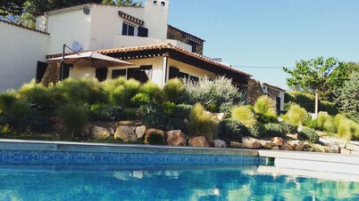 Sea and hills view, 7 bedrooms, heated swimming pool, Bandol St Cyr/ Mer Sanary