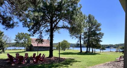 La casa de la granja en el lago Beaver: frente al lago, fácil acceso, vista de 180 *, aislada