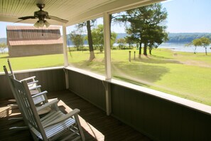 Terrace/patio - 180 Degree Lake View, 20 Acres of Private Property, Lake Front, Easy Lake Access (Lowell)