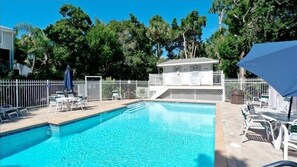 Imagen sin descripción, 5 de 36, botón