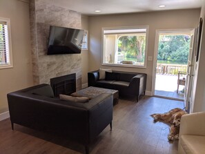 تلفزيون ذكي، مدفأة، ستيريو، طابعة