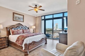 4 Schlafzimmer, Bügeleisen/Bügelbrett, kostenloses WLAN, Bettwäsche