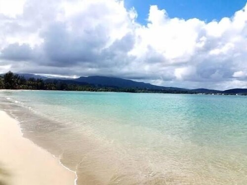 A Beautiful Home Located Close To Beaches, Rain Forest, Golfing And Much More!