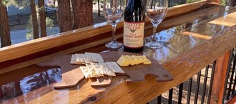 The Perfect Family Getaway, Close to Everything, Snow Summit, Bear Mtn + negozi