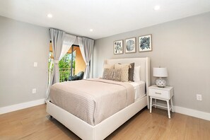 3 bedrooms, iron/ironing board, travel crib, free WiFi