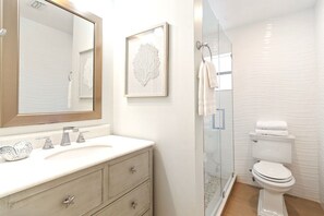 Hair dryer, towels