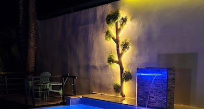 House near the beautiful beaches of Manuel Antonio and others tourist sites.