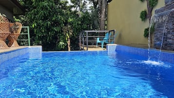 Alberca al aire libre