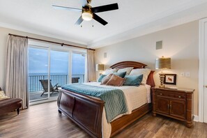 3 間睡房、熨斗/熨衫板、免費 Wi-Fi、床單