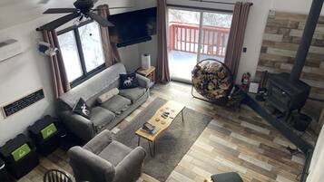 Smart TV, fireplace, video library