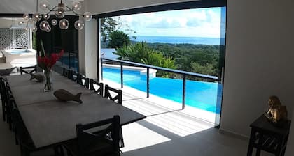 ERSTAUNLICHE "WALS TAIL" ANSICHTEN !!!!  WENIGER ALS 5 MINUTEN NACH DOWNTOWN UVITA !!