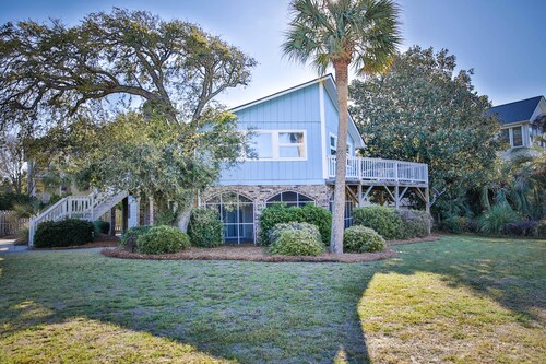 Cozy Family Beach Home w/Private Pool & Just Steps to the Beach