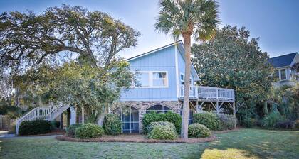 Cozy Family Beach Home w/Private Pool & Just Steps to the Beach