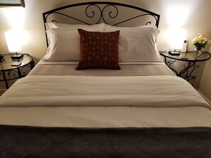 2 chambres, fer et planche à repasser, Wi-Fi, literie fournie