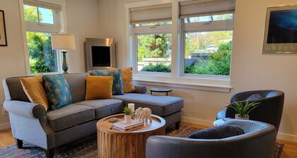 CLASSY, MODERN FAIRHAVEN CONDO WITH GARAGE & EVSE. JUST STEPS TO EVERYTHING!