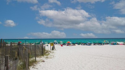 Beachside Villas - lovely 2BR/2BA unit south of 30A, steps from the beach!