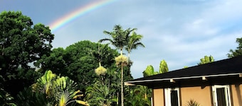 Calmo, Romântico Casa Especial, Aconchegante em um Lugar Especial, Hana Celestial. Sortudo!