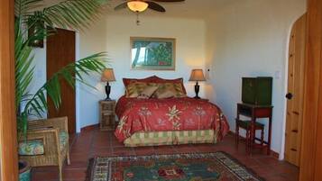 1 habitación, tabla de planchar con plancha, wifi gratis y ropa de cama