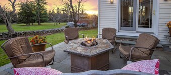 Elegant Country Estate with Equestrian Farm
