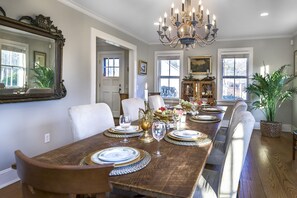 Dining - Elegant Country Estate with Equestrian Farm (Newtown)