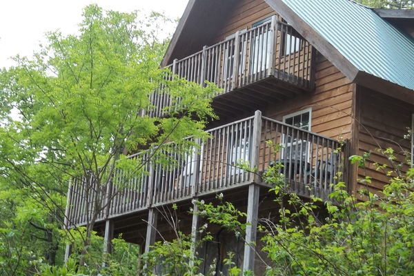 R Place - Double Decks