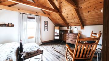 3 dormitoris, escriptori, planxa i posts de planxar i wifi gratuïta