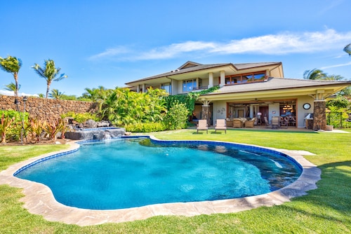 Spacious Resort Townhome with Ocean Views & Private Pool