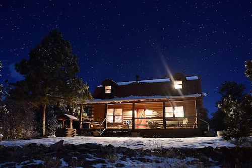 Modern Log Cabin in Colorado Wilderness