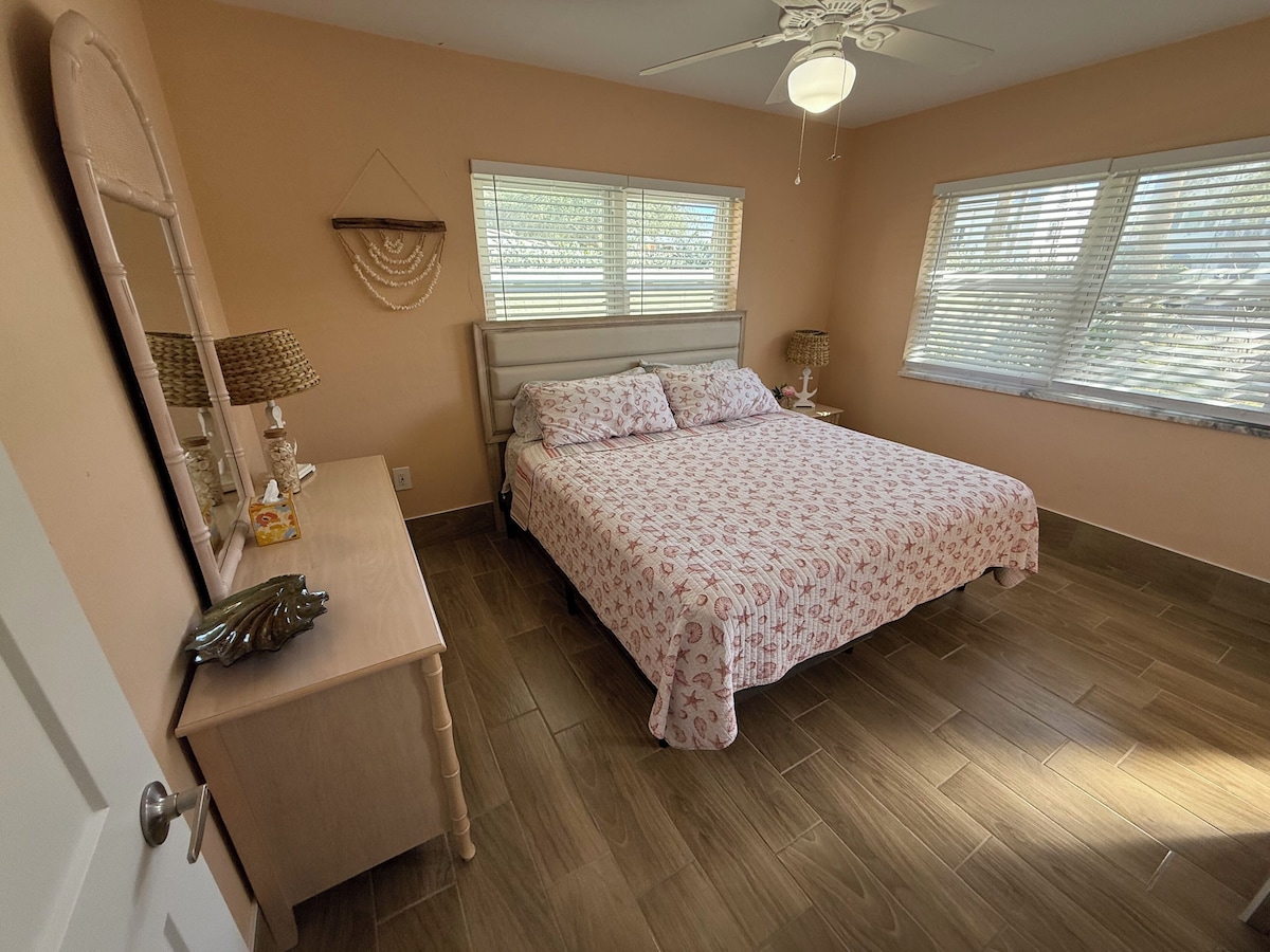 Photo 21 of Great location!!! Old Naples Pool Home - Walk to the beach, shops, restaurants.