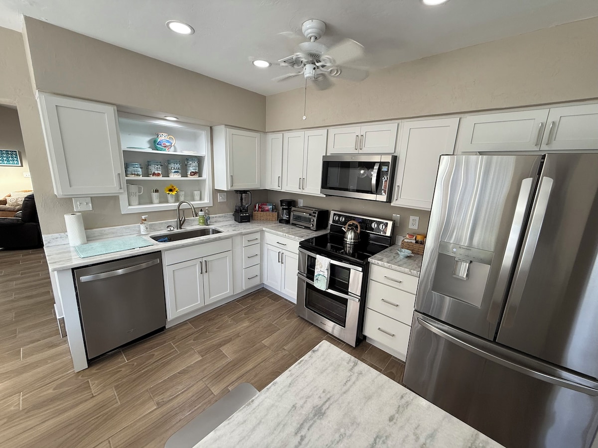 Photo 12 of Great location!!! Old Naples Pool Home - Walk to the beach, shops, restaurants.