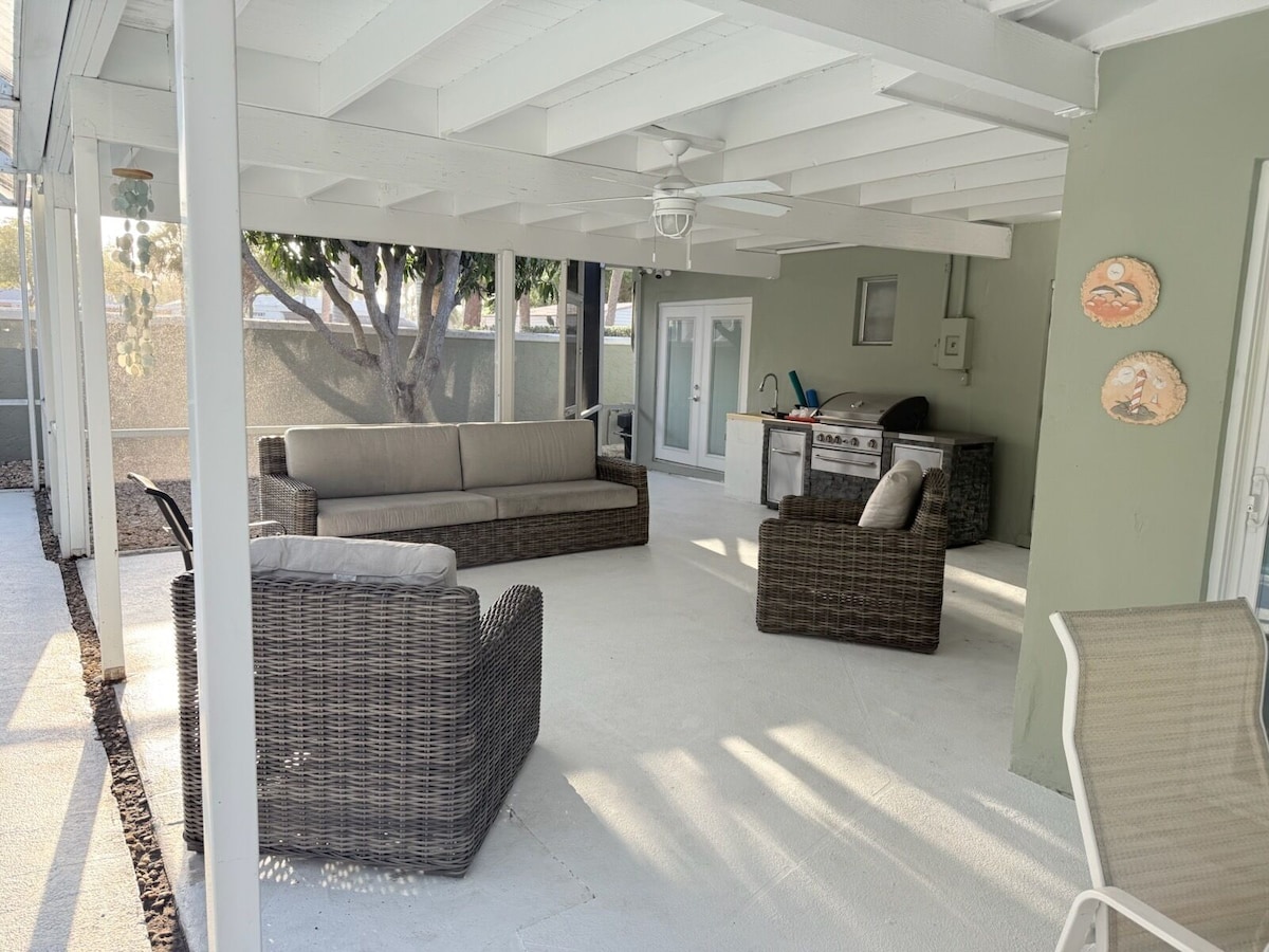 Photo 4 of Great location!!! Old Naples Pool Home - Walk to the beach, shops, restaurants.