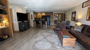 TV, fireplace, DVD player